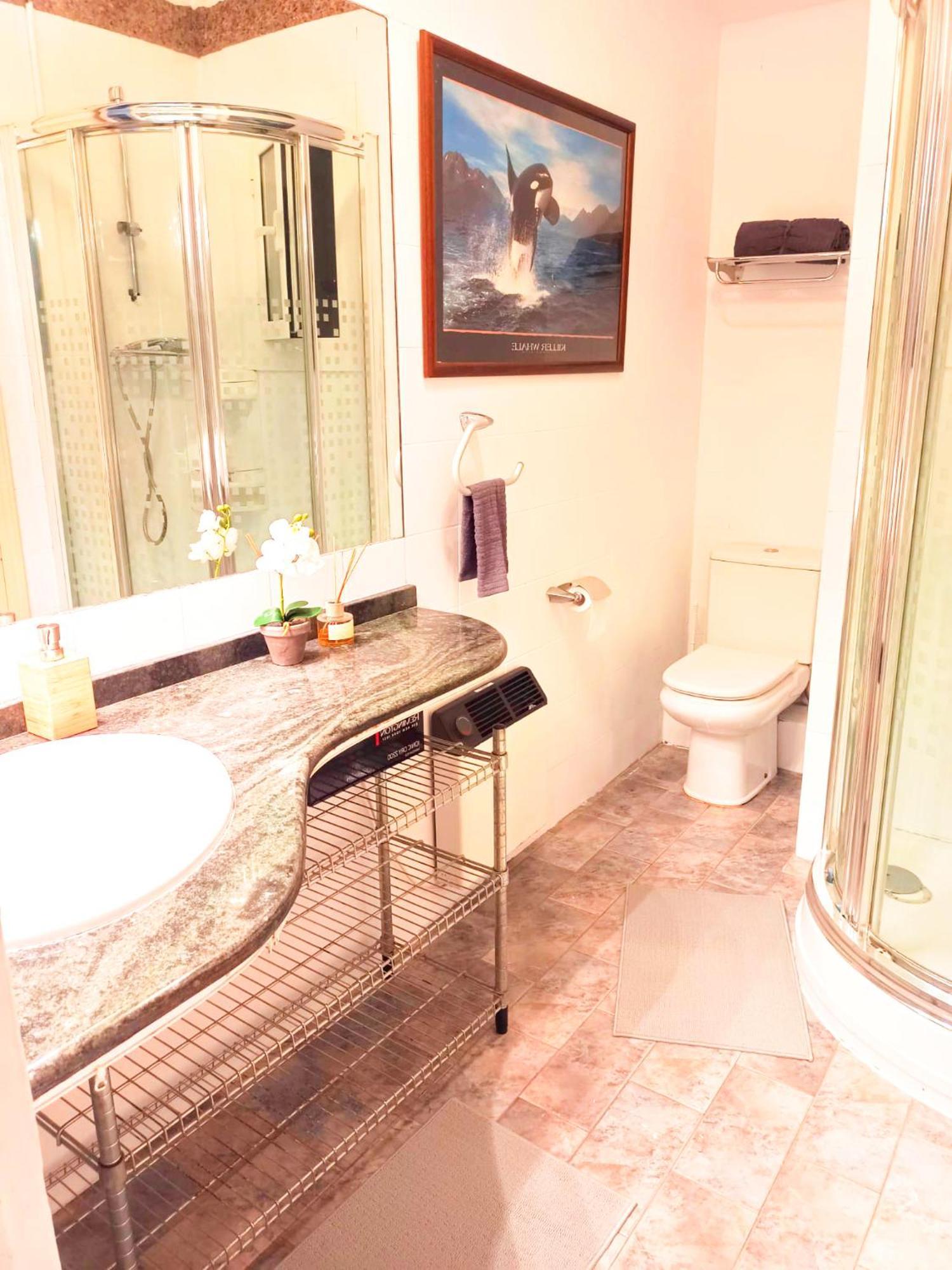 By Urquinaona Private Rooms Барселона Екстериор снимка